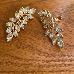 Nolan Miller cascading, crystal embossed, leaf design, fluid movement earrings